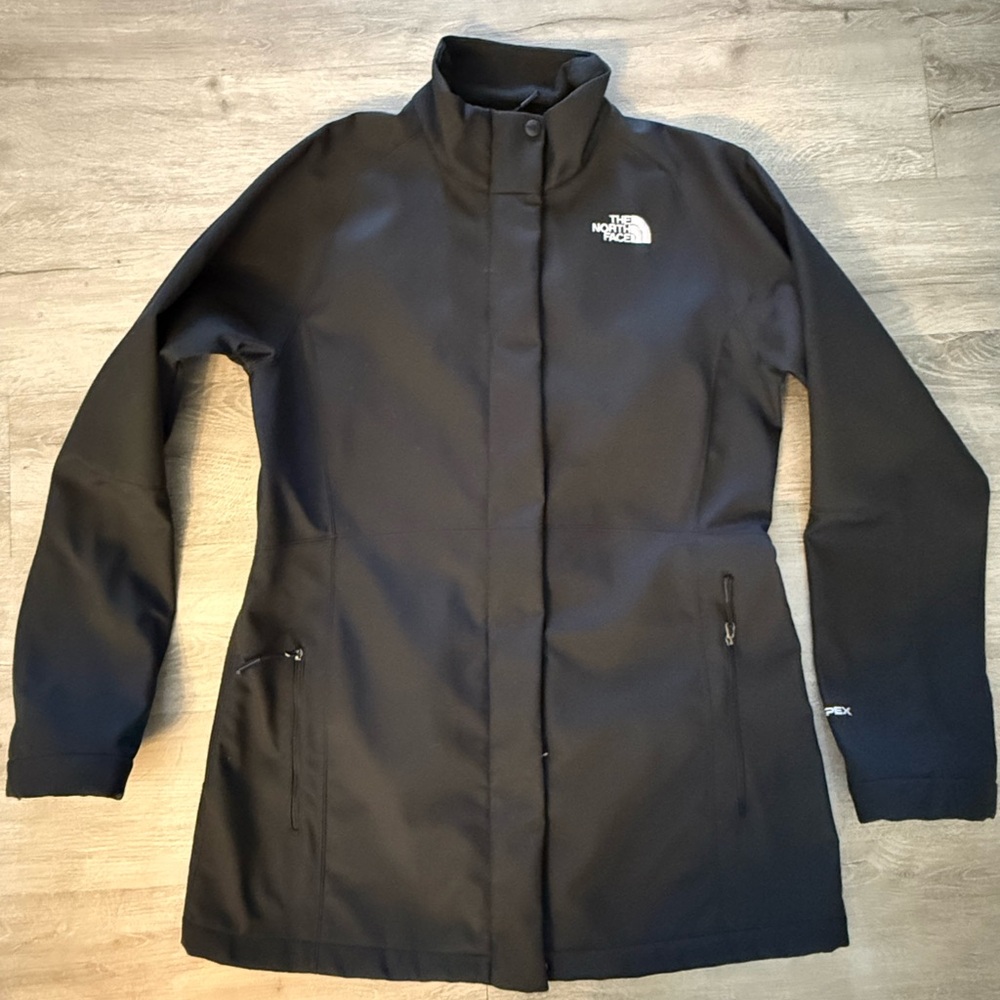 The North Face Women's Black Jacket Soft Shell
